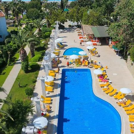 Club Aqua Plaza فندق ألانيا